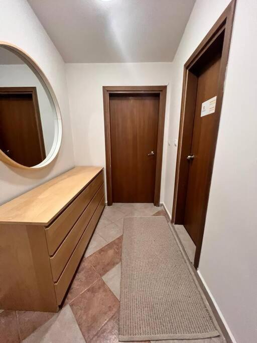 Cozy 1 Bedroom Apartment Next To The Gondola Bansko Exteriör bild