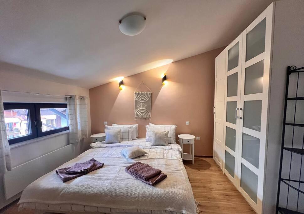 Cozy 1 Bedroom Apartment Next To The Gondola Bansko Exteriör bild