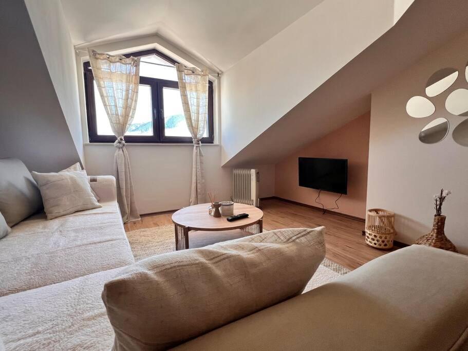 Cozy 1 Bedroom Apartment Next To The Gondola Bansko Exteriör bild